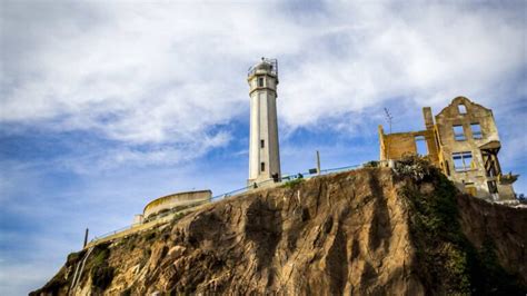 21 Pretty Lighthouses In California You Should Visit At Least Once