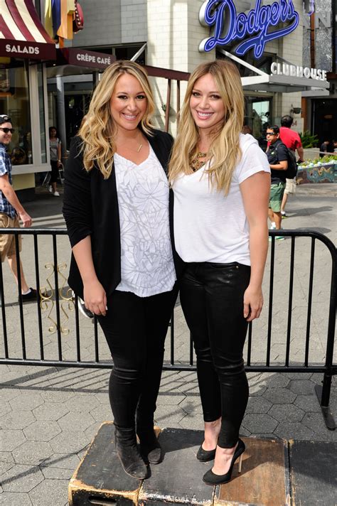 Hilary and Haylie Duff Support Each Other as Moms | POPSUGAR Family