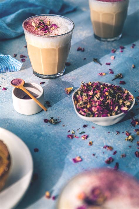 Rose & Earl Grey Tea Latte – HonestlyYUM