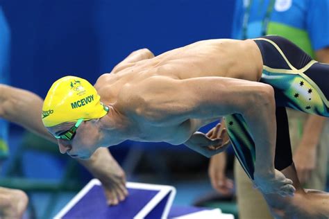 7 Benefits of Core Training for Swimmers