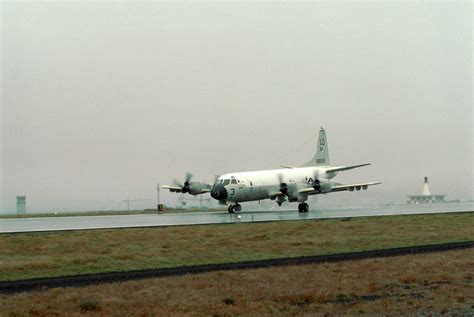 US Refurbishing Cold War Anti-Sub Bases in Iceland