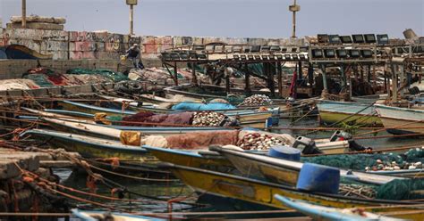 Israel expands Gaza fishing zone after demonstrations - Al-Monitor: The ...