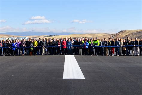 Pullman-Moscow Regional Airport reopens with new runway | WSU Insider | Washington State University