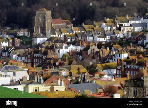 Hastings uk hi-res stock photography and images - Alamy