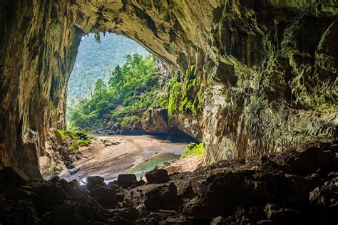 How to explore Hang Son Doong in Vietnam | Natur, Planet, Hintergrund