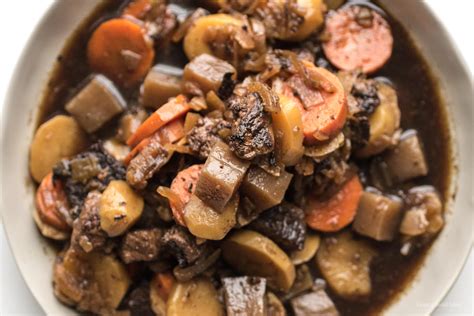 Nikujaga: Japanese Beef Stew Recipe and a Staub giveaway · i am a food blog i am a food blog