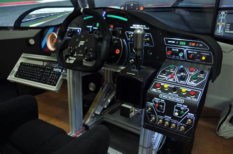 Sim Racing: Sim Racing Cockpit For Sale