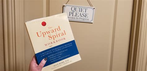 The Upward Spiral - Review - The Therapist's Bookshelf