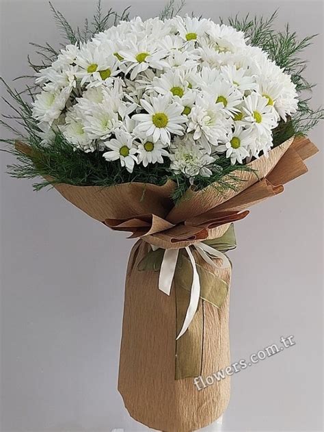 Wonderful White Daisy Bouquet