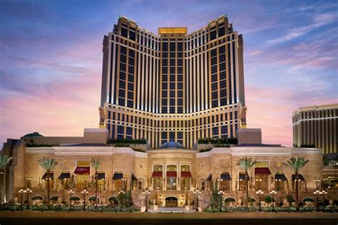 Las Vegas: Luxury Hotels in Las Vegas, NV: Luxury Hotel Reviews: 10Best