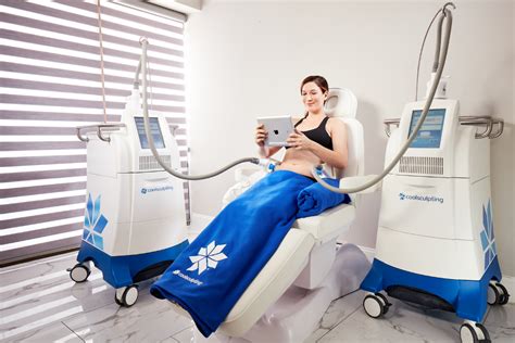 CoolSculpting® Fat Freezing and Removal Treatment | Dermetics