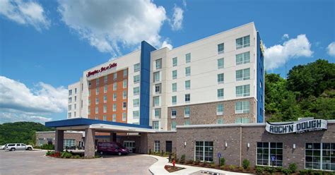 Hampton Inn and Suites Nashville North Skyline from $127. Nashville ...