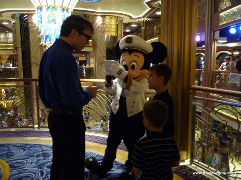 The Insider’s Guide to Characters on Disney Cruise Line – Guru Travel