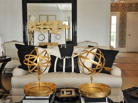 10 Black and Gold Living Room Ideas 2024 (The Reverse Mix) | Black and ...