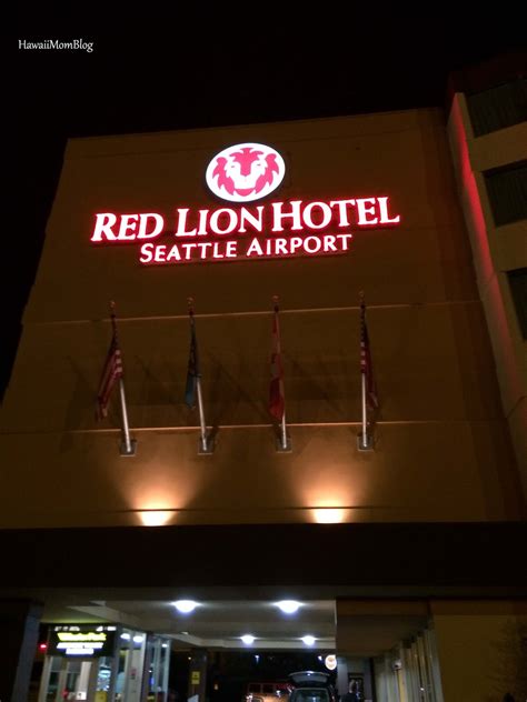 Hawaii Mom Blog: Visit Seattle: Red Lion Hotel Seattle Airport