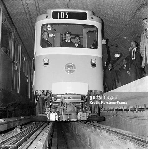 Paris Metro Line 1 Photos and Premium High Res Pictures - Getty Images