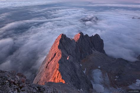 Zugspitze Above the Clouds | Wettersteingebirge, Germany | Mountain ...