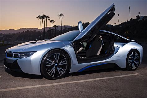 2014 BMW i8 VINs, Configurations, MSRP & Specs - AutoDetective