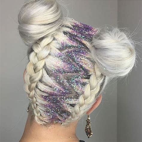 Hair glitter: 123456 or 7? @hypelovevogue . . . @fashionsfunky # ...