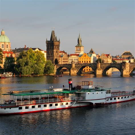 River Cruise with Lunch/Dinner in Prague