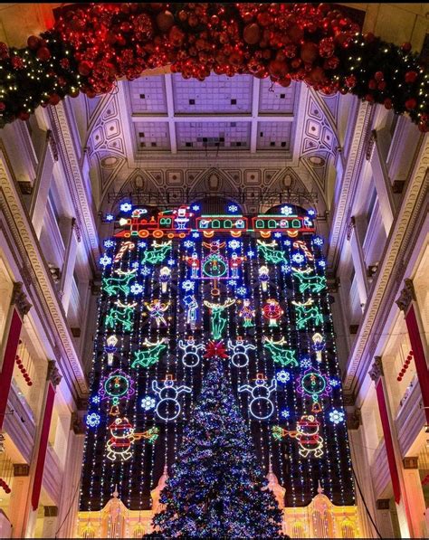 Macy's Light Show Goes Virtual for 2020 : r/philadelphia