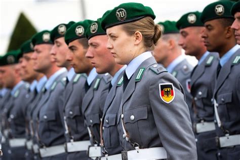 german soldiers of the wachbataillion : r/uniformporn