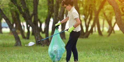 The Power of Picking Up Trash to Keep Our Environment Clean - 365give