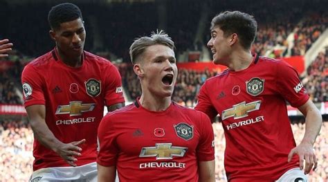 Manchester United Players Salary 2019/20: How much Manchester United ...