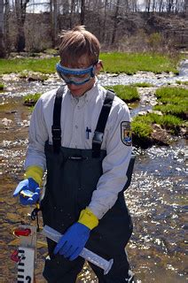 Biological Science Technician Nick Steimel measures the am… | Flickr