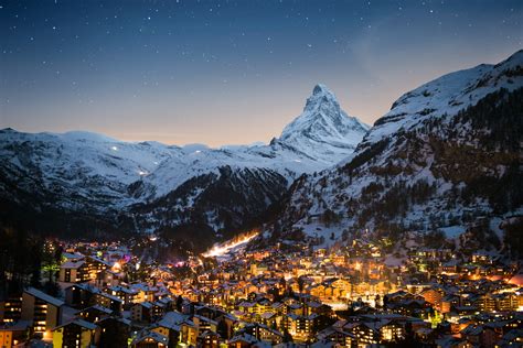 12 Best Places To Celebrate A White Christmas