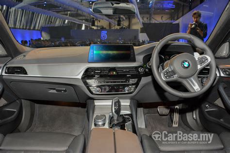 BMW 5 Series G30 (2017) Interior Image in Malaysia - Reviews, Specs ...