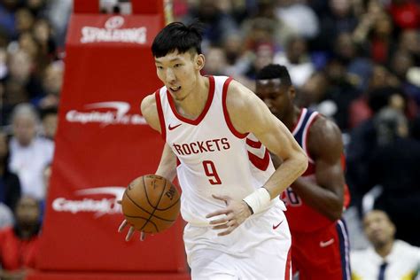 Rockets waive center Zhou Qi