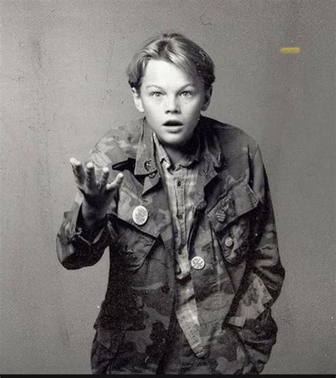 Leonardo DiCaprio (What’s Eating Gilbert Grape) 1993 : r/pics