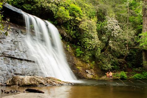 The 33 Best Western North Carolina Waterfalls for Hiking