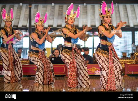 Women performing a traditional Javanese dance at The Sultan's Palace / Kraton, Yogyakarta, Java ...