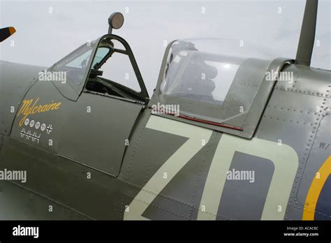 Supermarine spitfire cockpit hi-res stock photography and images - Alamy