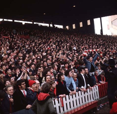 13 Cracking Photos Of Liverpool Football Club Fans In The 20th Century ...