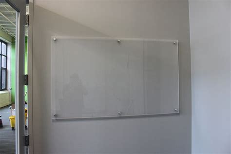 Glass Whiteboard | Dry Erase | Glass dry erase, White walls, Lamp design