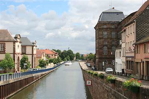 Saverne France travel and tourism, attractions and sightseeing and ...