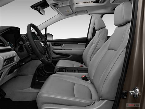 2019 Honda Odyssey: 64 Interior Photos | U.S. News