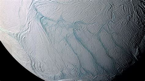 Water Erupts Through Fissures on Enceladus’ Icy Surface – New Research ...