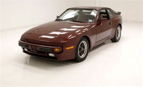 1984 Porsche 944 | Classic Auto Mall