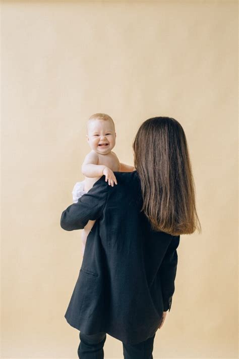 Balancing Motherhood and Entrepreneurship - Women On Topp