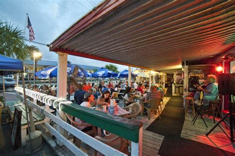 Tybee Island Restaurants | Savannah Beach in Georgia