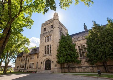 Canadian Mennonite University (Winnipeg, Manitoba, Canada)