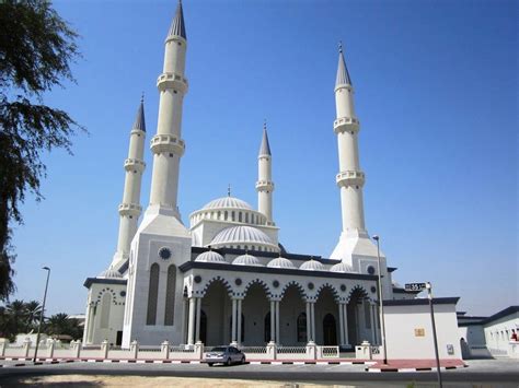 Al Farooq Omar Bin Al Khattab Mosque in Dubai Hotel Restaurant, Al ...