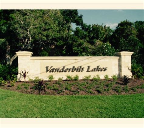 Vanderbilt Lakes 2/2 Gorgeous condo 1st Floor! UPDATED 2022 - Tripadvisor - Bonita Springs ...