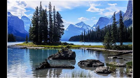 Maligne Lake Spirit Island Cruise - Jasper National Park - YouTube