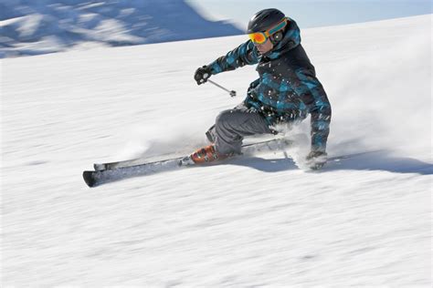 What's the Average Speed of a Downhill Skier?