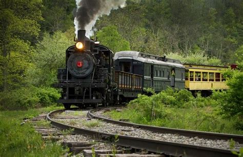 4 Epic Train Rides In West Virginia That Will Give You An Unforgettable ...